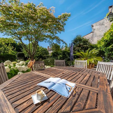 Escale Rochelaise, Gite Urbain Avec Spa Bain Nordique Et Sauna Tonneau La Rochelle  Zewnętrze zdjęcie