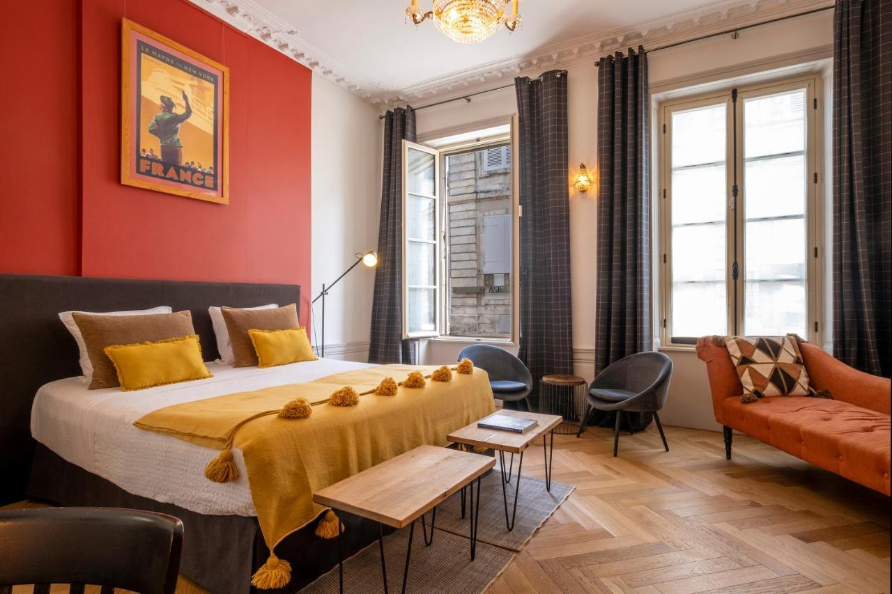 Escale Rochelaise, Gite Urbain Avec Spa Bain Nordique Et Sauna Tonneau La Rochelle  Zewnętrze zdjęcie